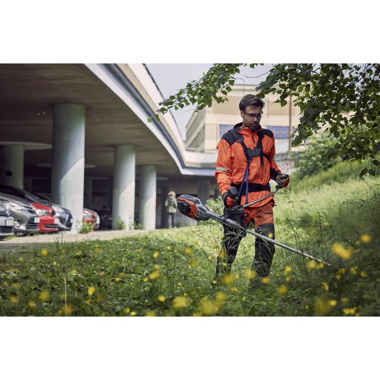 525ILK, EI AKKU/LATURI