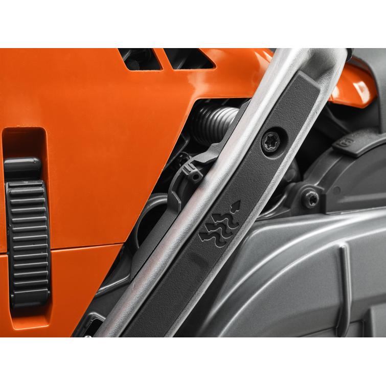 572XPG, RUNKO ILMAN TERÄVARUSTUSTA