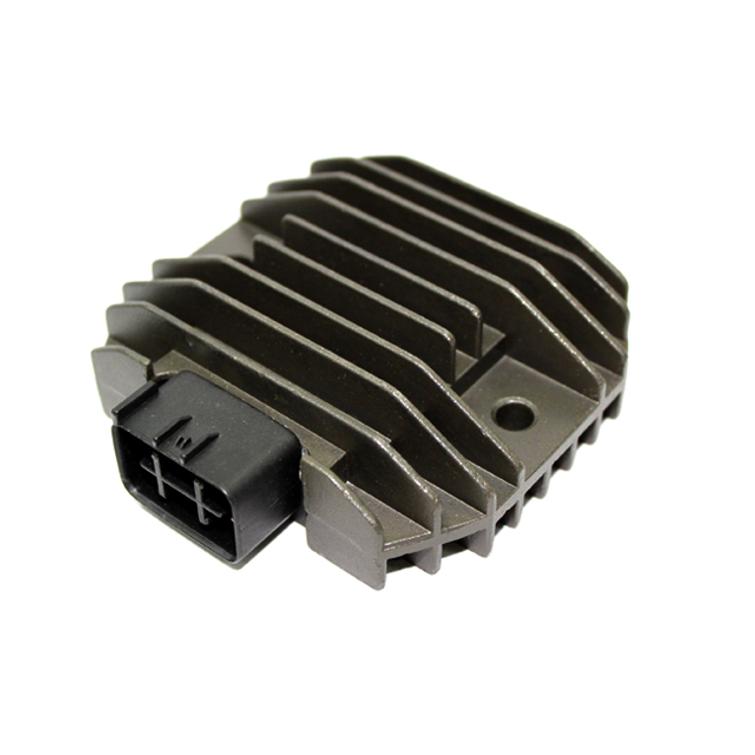 SNO-X J&Auml;NNITTEENS&Auml;&Auml;DIN YAMAHA