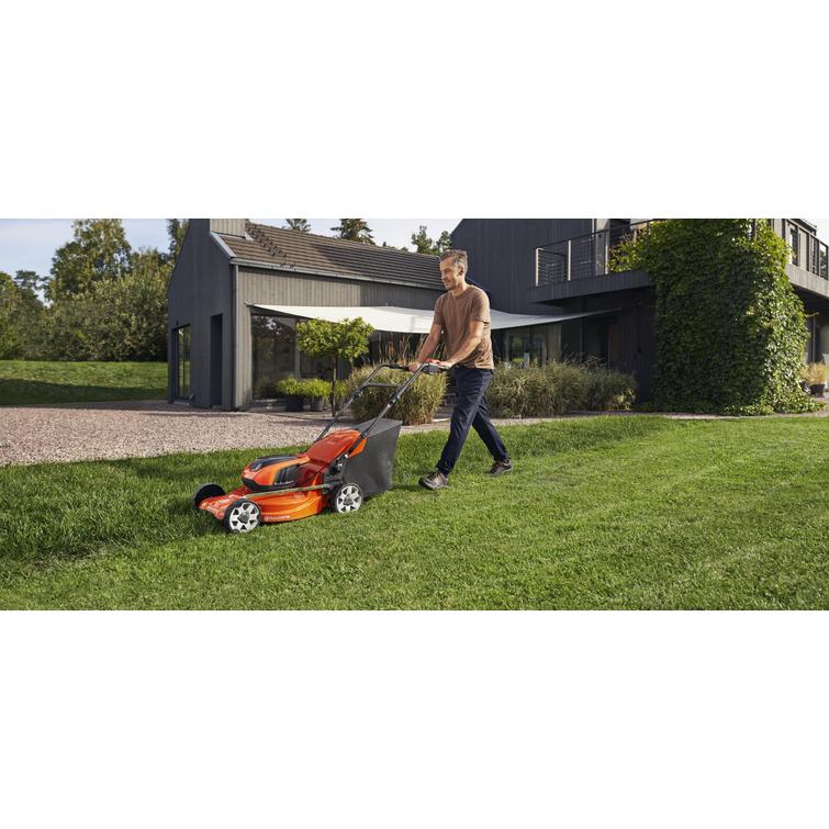 LC 142IS, 40-B140 + 40-C80