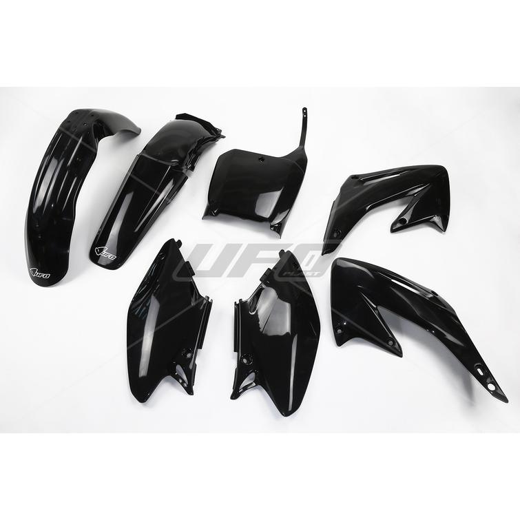 UFO MUOVISARJA 5-OSAINEN MUSTA CR125/250 02-03