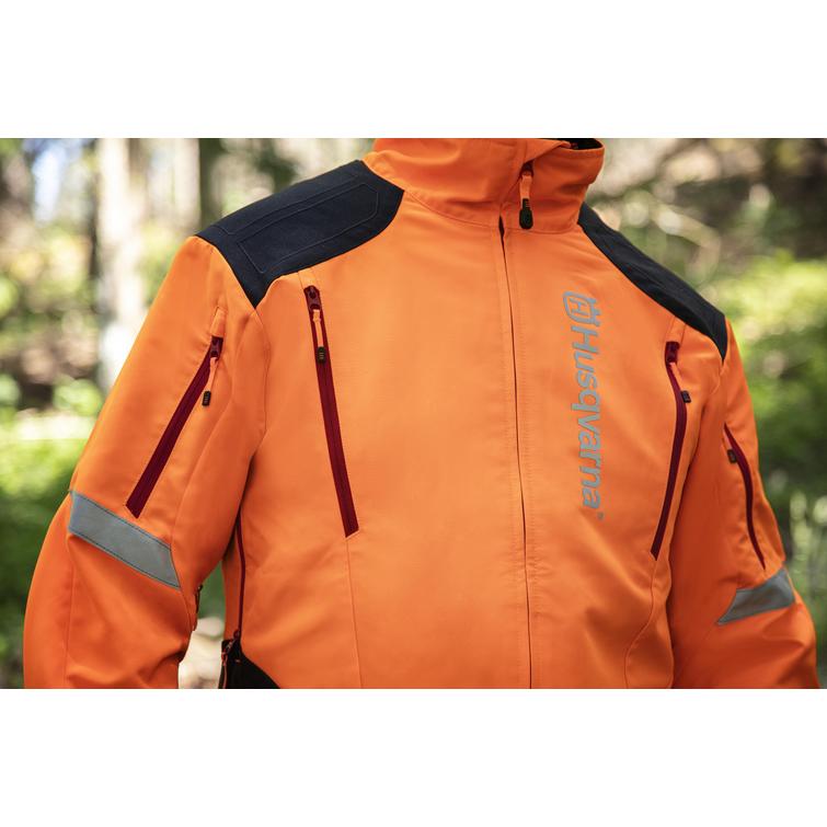 RAIVAUSPUSERO B&T XS