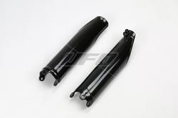 UFO ETUHAARUKAN SUOJAT CRF450 09-18 MUSTA