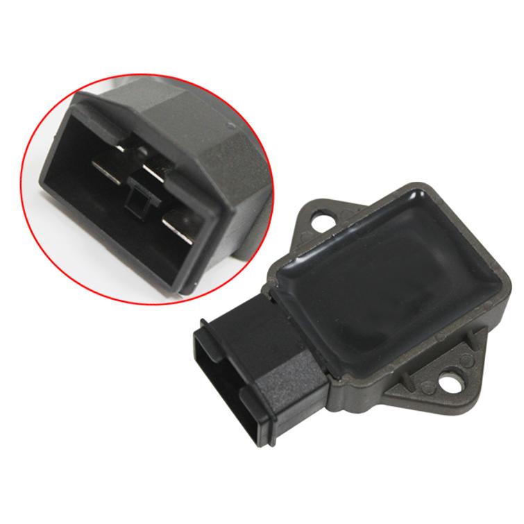 SIXTY5 JÄNNITTEENSÄÄDIN/TASASUUNTAAJA CBR600F 87-00, CBR900R