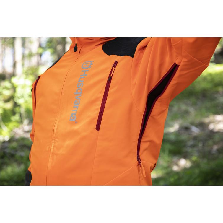 RAIVAUSPUSERO B&T XS