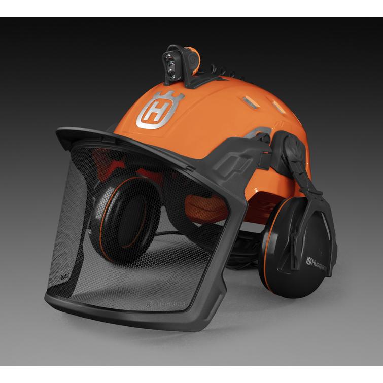 KYPÄRÄVALAISIN HL 1200, TECHNICHAL-METSURIKYPÄRÄÄN