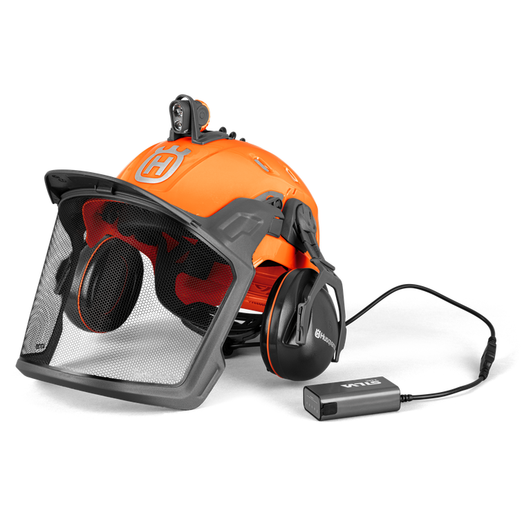 KYPÄRÄVALAISIN HL 1200, TECHNICHAL-METSURIKYPÄRÄÄN