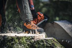 NAHKATURVAKENG&Auml;T, TECHNICAL 24