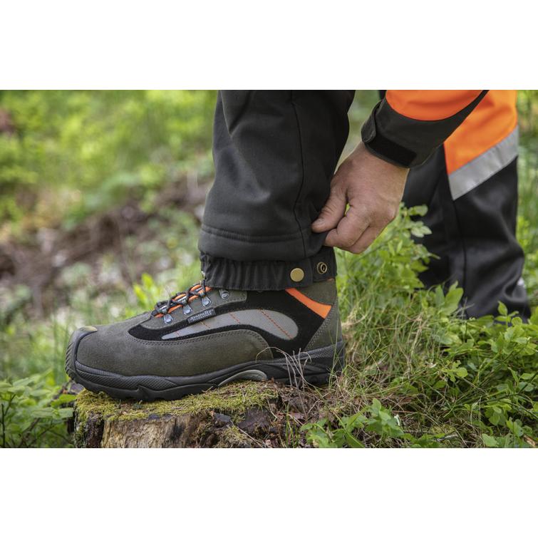 RAIVAUSHOUSUT B&T 52